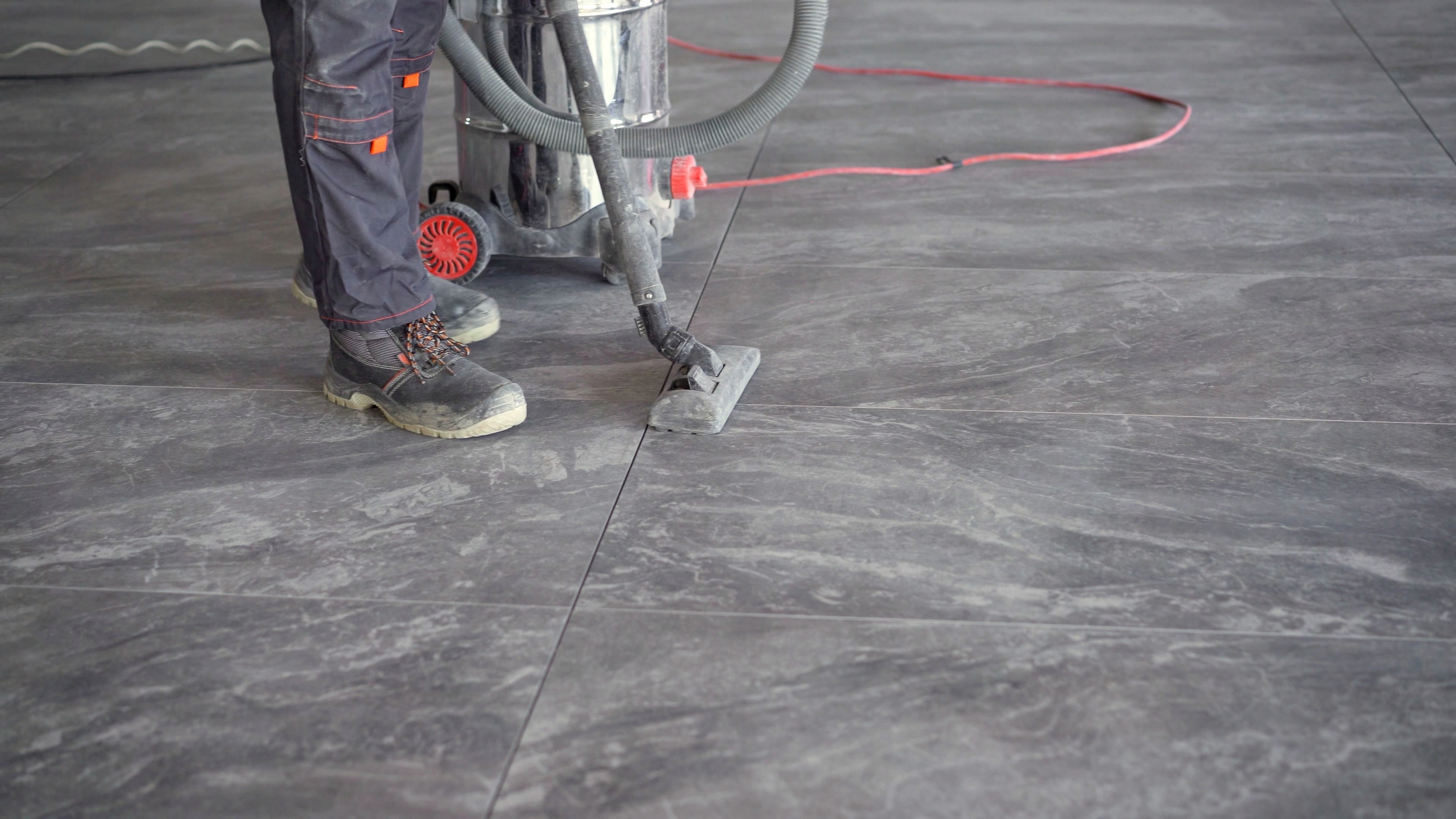 Cухая и влажная очистка помещений